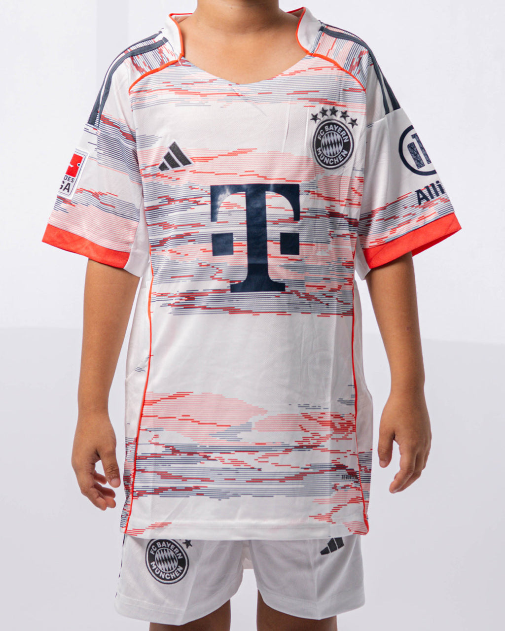 CONJUNTO BAYER VISITANTE NIÑO