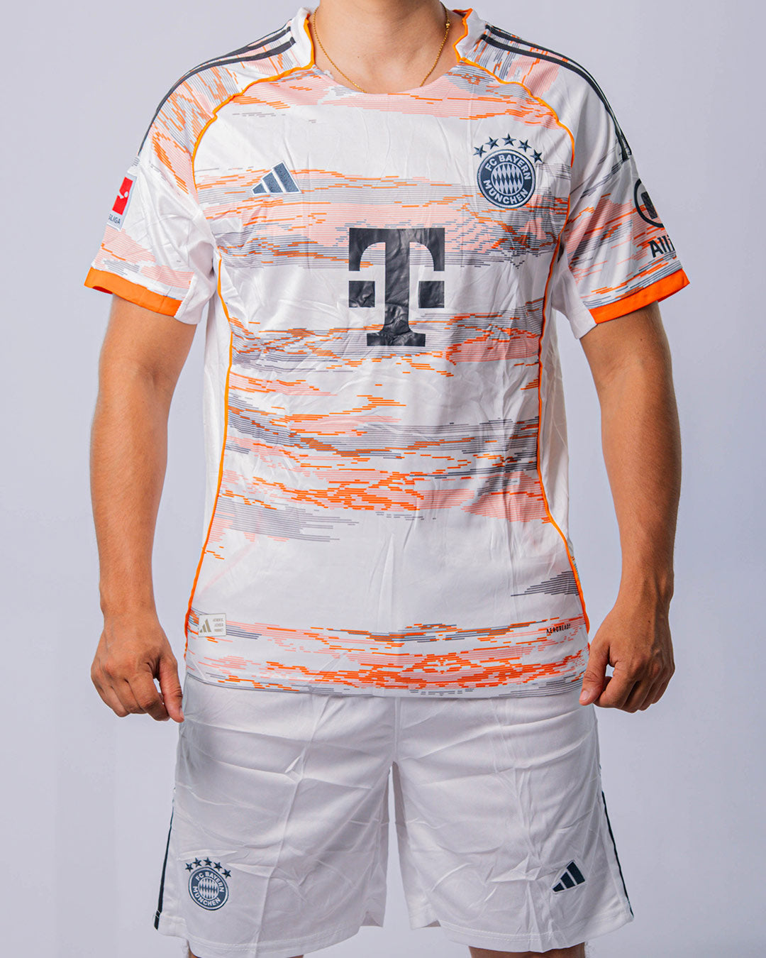 CONJUNTO BAYER VISITANTE