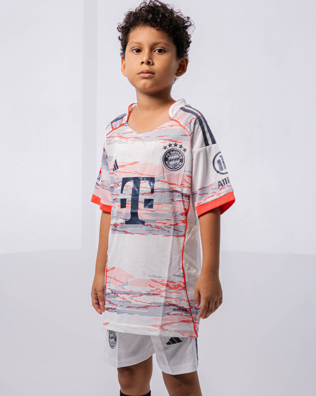 CONJUNTO BAYER VISITANTE NIÑO