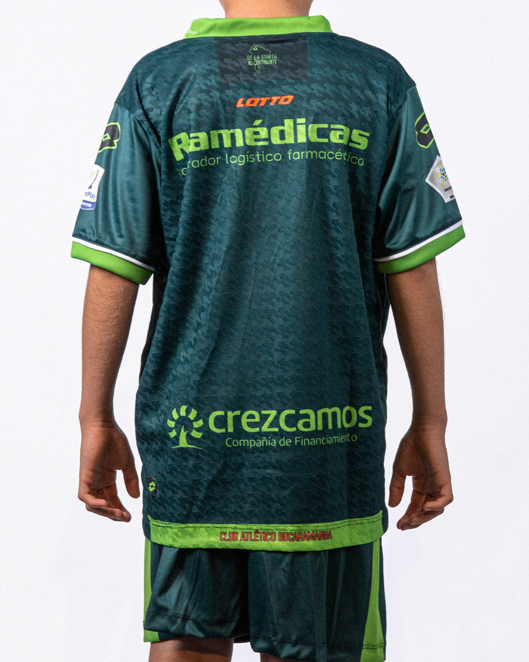 CONJUNTO ATLETICO BUCARAMNAGA NIÑO VISITANTE VERDE