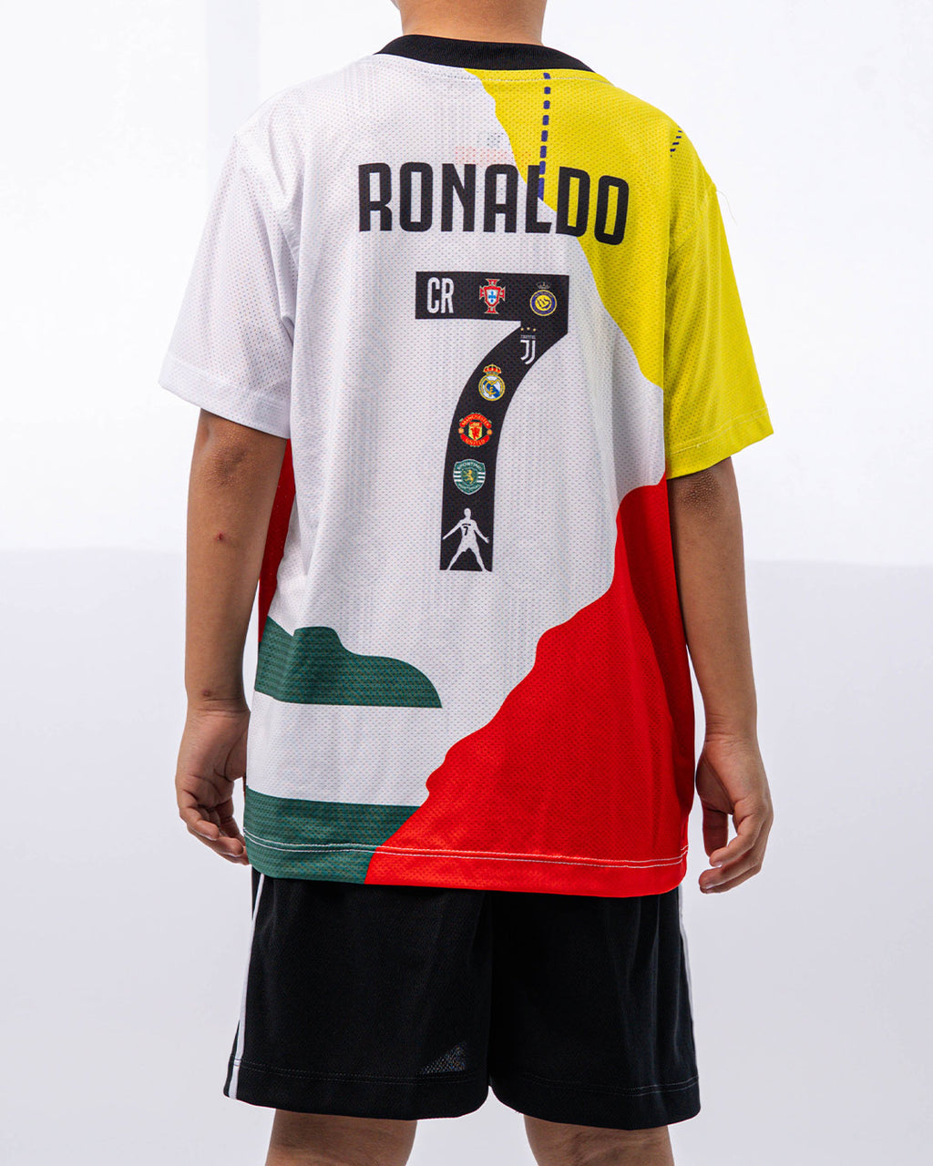 CONJUNTO TODOS LOS EQUIPOS DE CR7 NIÑO